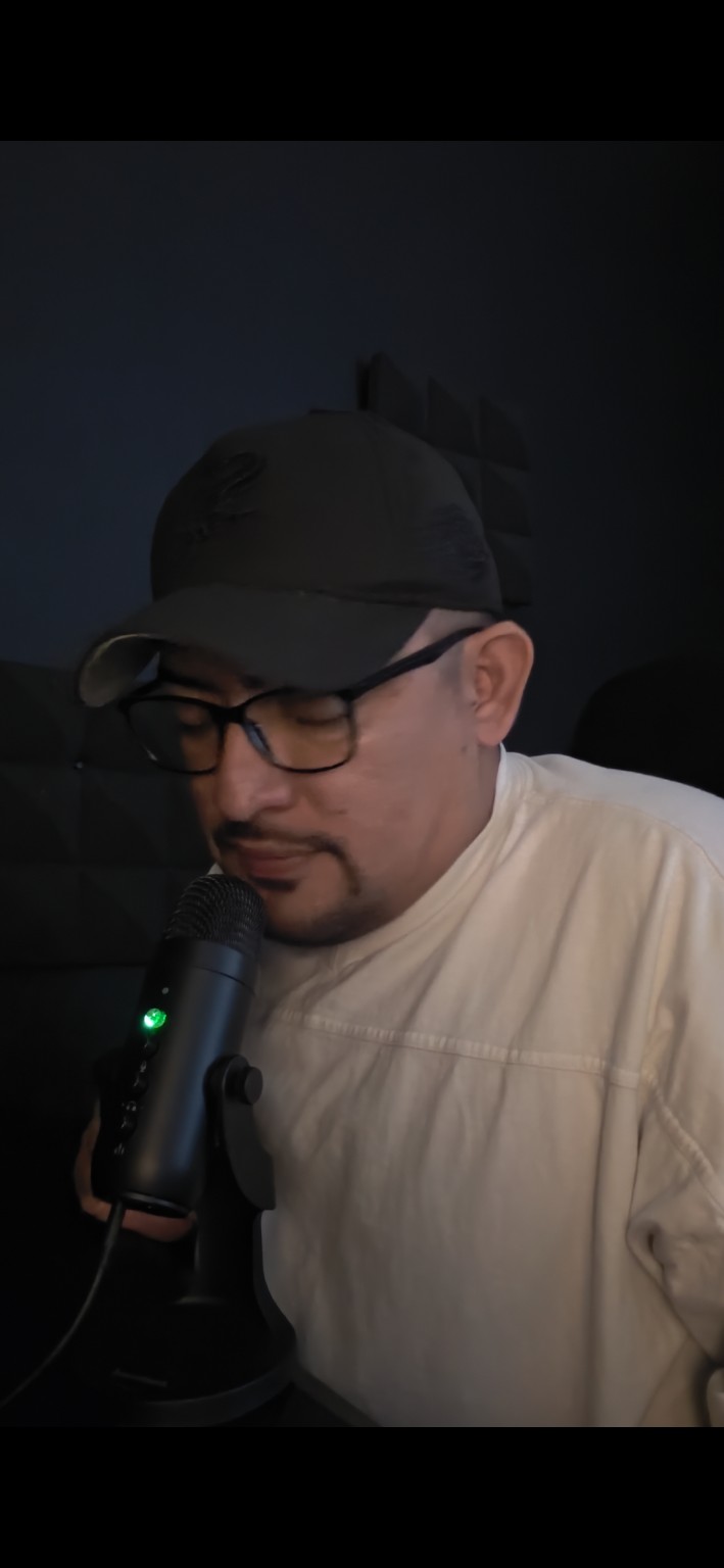 Alex en el podcast